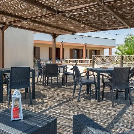 بيت ضيافة Marirosa Casamassella